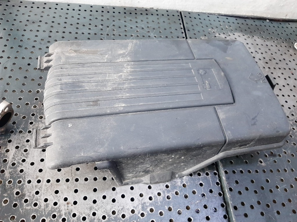 Capac baterie skoda superb 2 audi q3 8u 3c0915443a