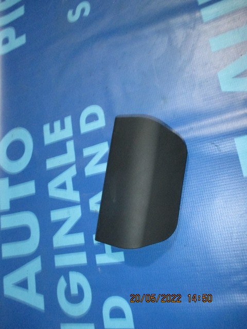Capac BMW Z4 E85; 7016892 (ornament parbriz)