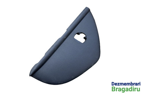 Capac bord lateral dreapta Cod: 84718-2L000 Hyundai i30 FD [2007 - 2010] Hatchback 1.6 CRDi MT (116 ...
