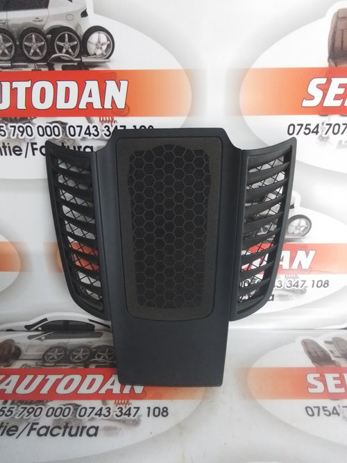 Capac boxa centrala bord Porsche Cayenne (2010-2014) 3.0 Motorina 2012, 7P5858189
