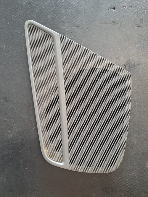 Capac boxa fata de usa Audi A4 B8 Avant an 2008, 2009, 2010, 2011, 2012 - COD 8K0035419