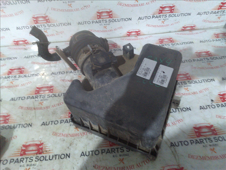 Capac carcasa filtru aer 2.2 d TOYOTA RAV 4 an fabr. 2008