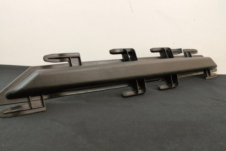 Capac carcasa filtru polen 6935870 BMW Seria 5 E60/E61 [2003 - 2007]