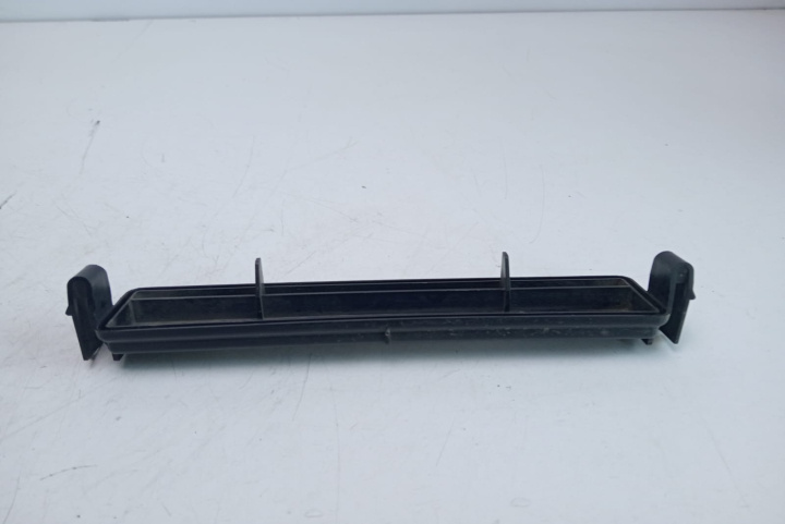 Capac carcasa filtru polen Toyota Avensis 2 T25 [facelift] [2006 - 2009]