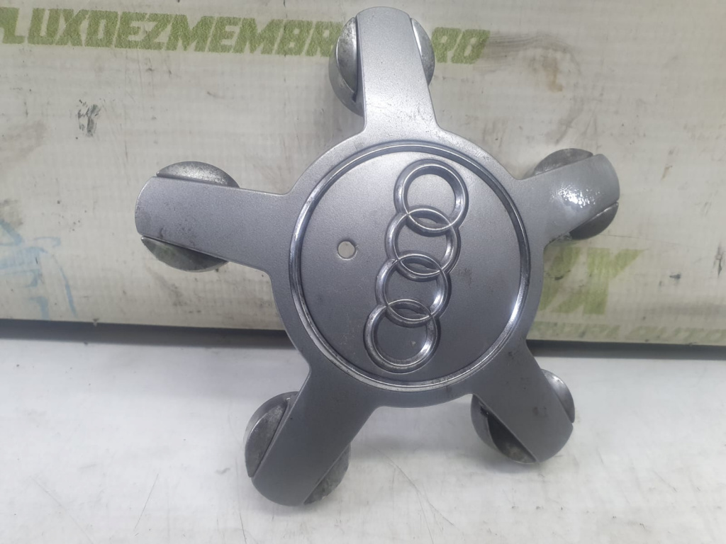 Capac centrala roata janta 4f0601165n Audi A4 B8/8K [facelift] [2011 - 2016]