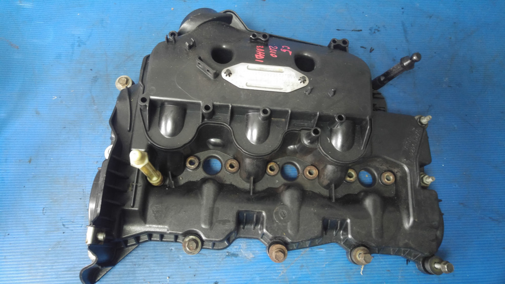 Capac chiulasa 3.0 hdi 241 cp dt20c citroen c5 peugeot 407 9x2q-9424-ea u611a