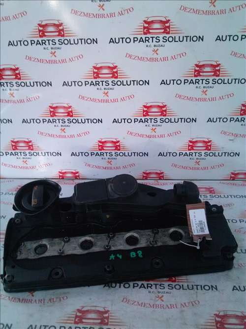 Capac chiulasa AUDI A4 B8 2.0 TDI an fabr. 2010