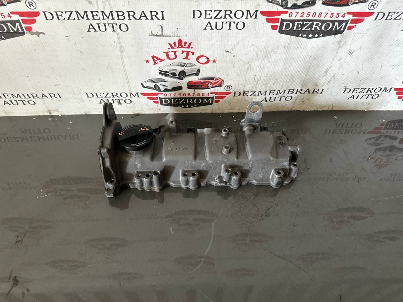 Capac chiulasa cu ax came 03F103475K Skoda Yeti (5L) 1.2 TSI 86 cai CBZA