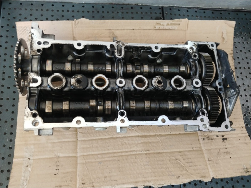 Capac chiulasa cu ax came 1.3d multijet 188a9000 fiat doblo grande punto fiorino punto lancia ypsilon