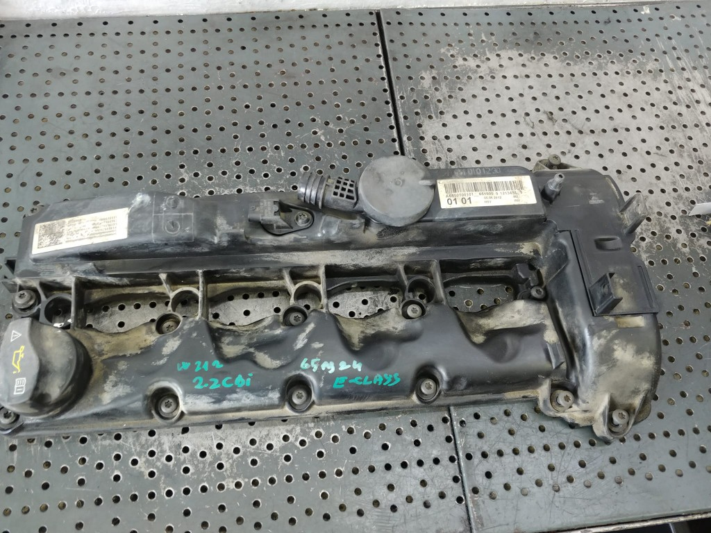 Capac chiulasa culbutori 2.2 cdi 651924 mercedes e-class w212 a6510100101