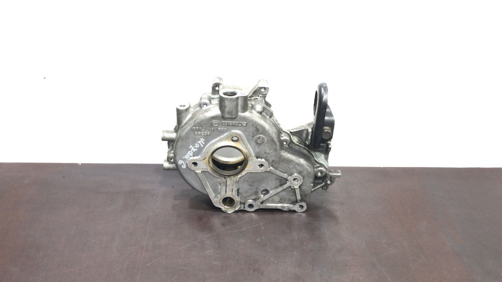 Capac chiulasa Mazda 2.0 d motorina cod motor RF7J10600