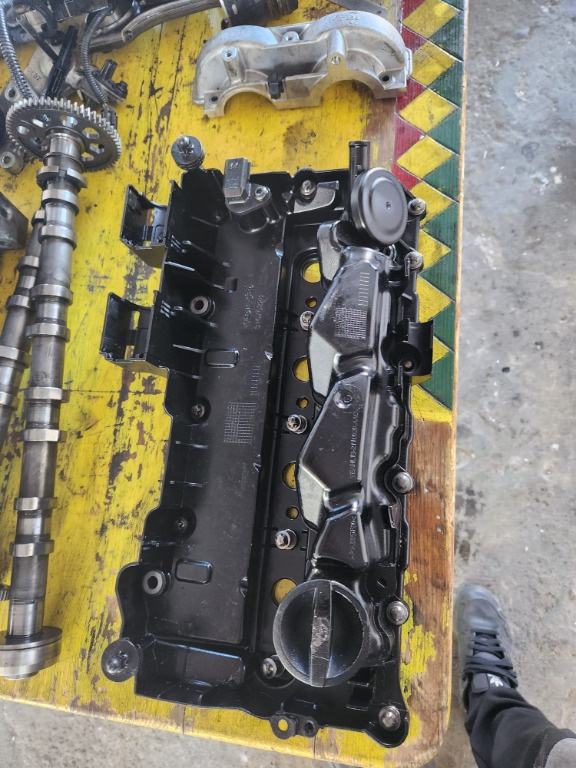 Capac chiulasa Volvo S60 S90 XC60 XC90 2.0 D D4204T14 2019 Cod : 31767022