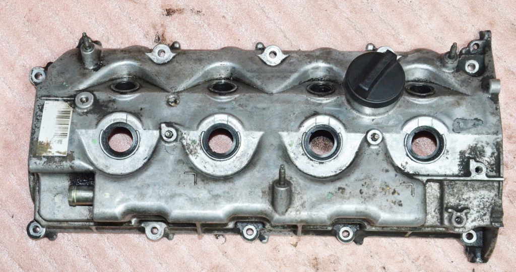 Capac chiuloasa culbutori Toyota Avensis T25 2.0 D4D 85kw 116cp