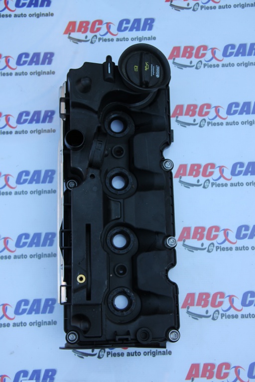 Capac chiuloasa motor VW Passat B7 2.0 TDI cod: 04L103475 model 2012
