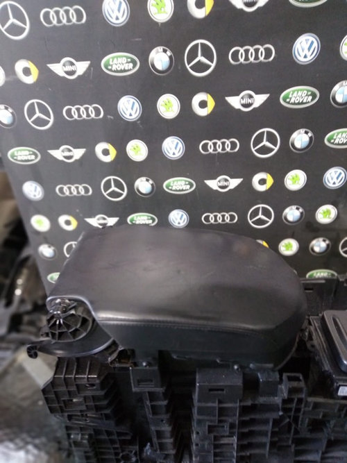 Capac cotiera range rover sport an 2014-2020