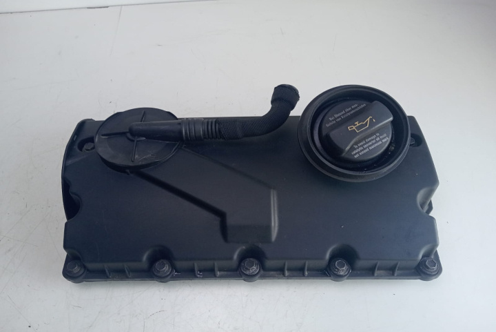 Capac culbutori 038103475 Audi A3 8P/8PA [facelift] [2004 - 2008]