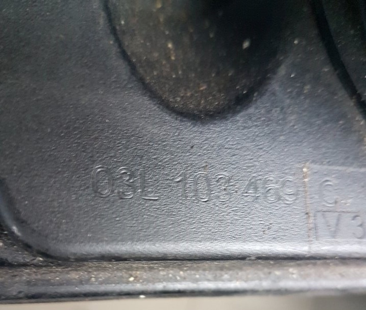 Capac culbutori 03l103469c audi a1 1.6 tdi cayc 105 cai