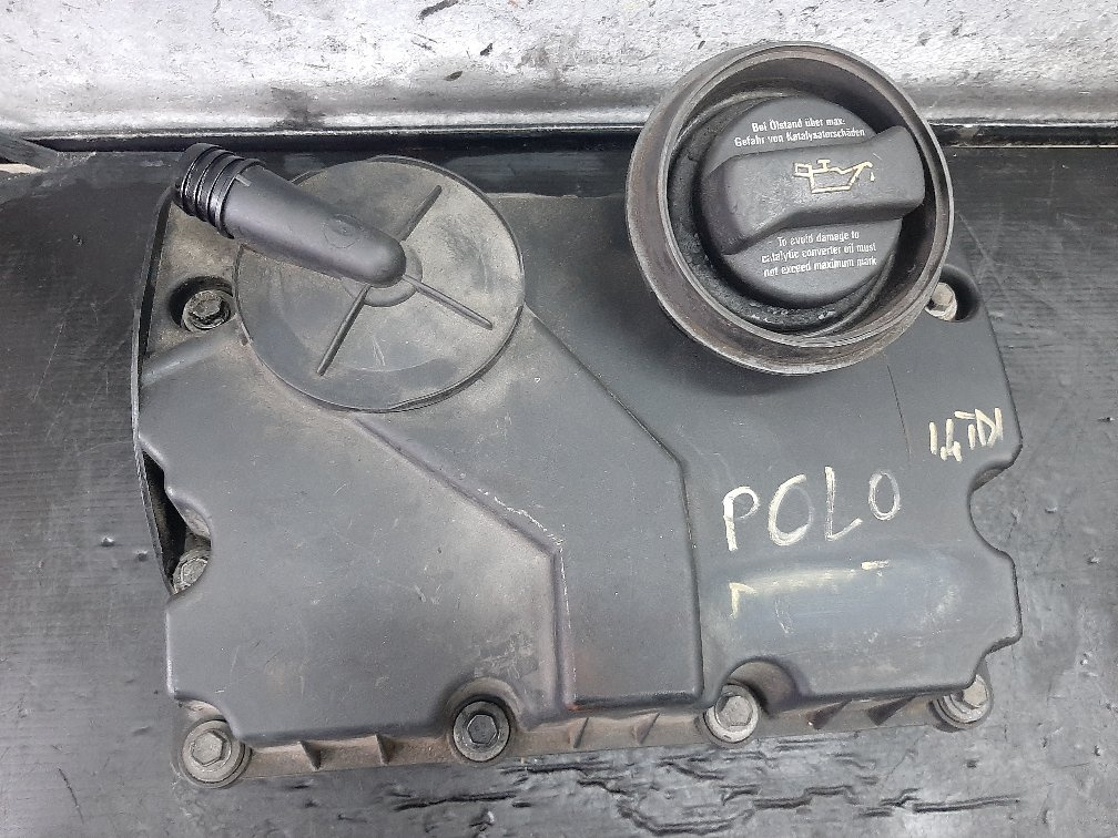 Capac culbutori 1.4 tdi vw polo 9n skoda fabia 2 seat ibiza 045103475c