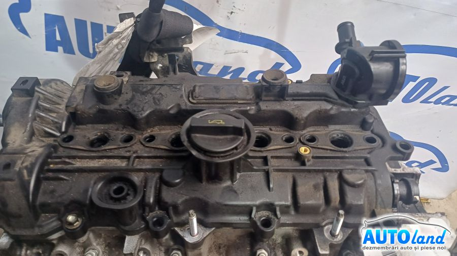 Capac Culbutori 2.2 Mazda 3 Berlina 2013