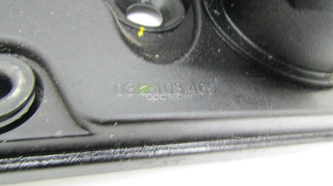 Capac culbutori Audi A6 4G 2.0 TDI an 2011 cod 03L103469M