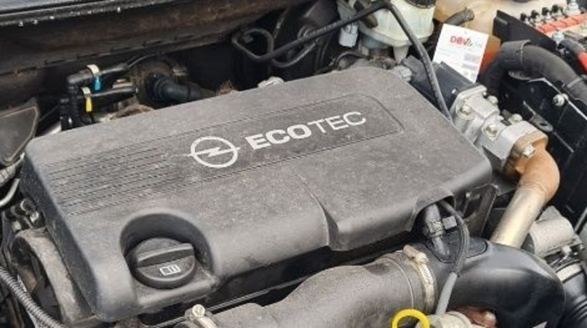 Capac culbutori chiulasa 1.7 cdti Opel Astra H Zafira B