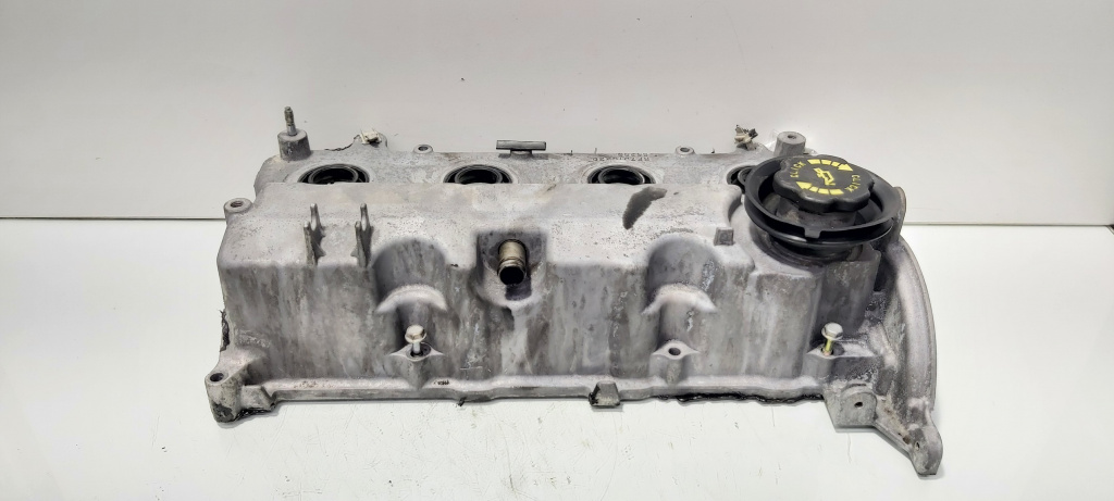 Capac culbutori, cod RF7J-10220, Mazda 6 Hatchback (GG) 2.0 MZR-CD, RF7J (id:690312)