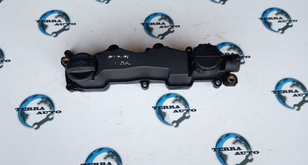 Capac culbutori Ford C-Max 1.6 TDCI cod motor G8DB