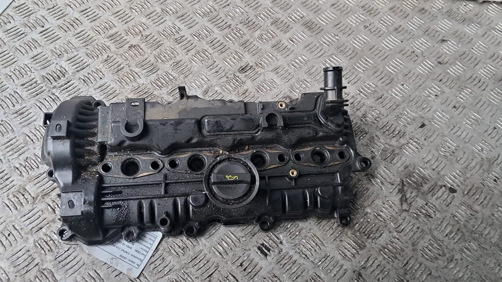 Capac culbutori Mazda CX-5 2.2 D cod motor SHY an 2015 cod SH01 10 221