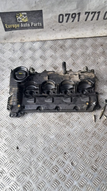 Capac culbutori Mazda CX-7 2.2 MZR -CD 173cp cod motor R2AA , an 2010 cod R2AA10220