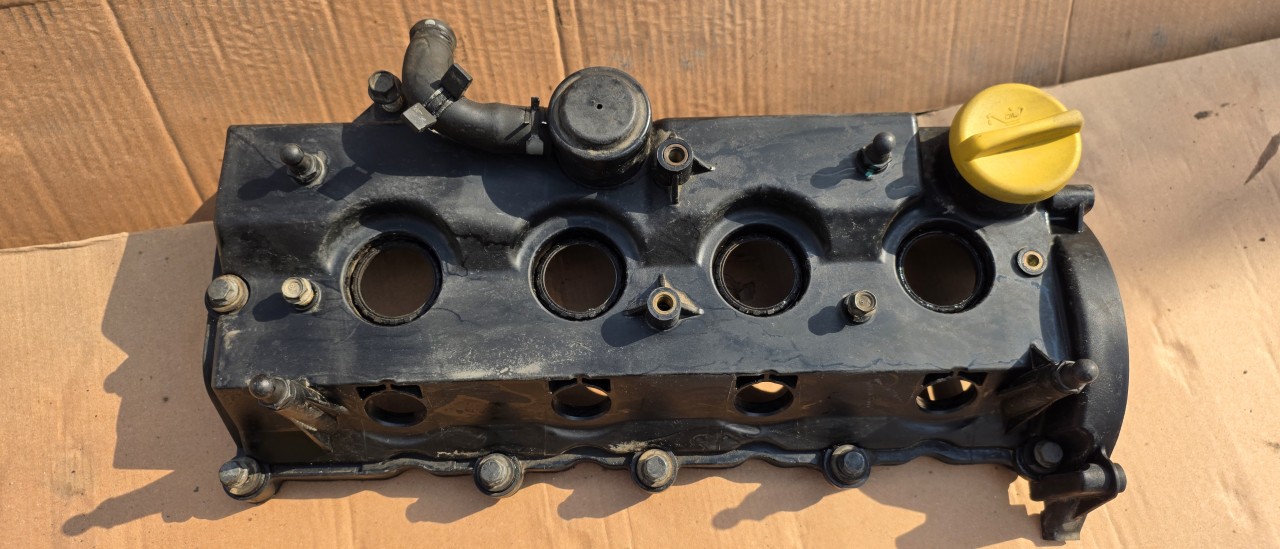 Capac culbutori Opel Astra H / Astra J 1.7 CDTI Z17DTR 2007 2008 2009 2010