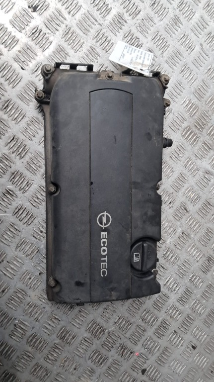 Capac culbutori Opel Astra J 1.6 benzina cod motor A16LET an 2010 cod 55564395