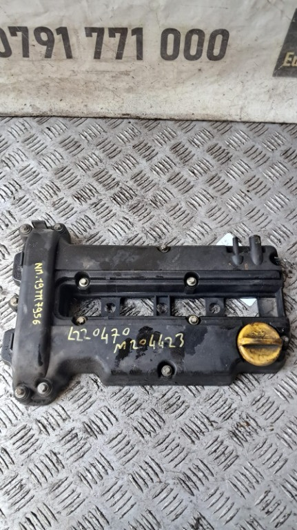 Capac culbutori Opel Meriva 1.4 16v cod Z14XEP an 2007 cod 55351461