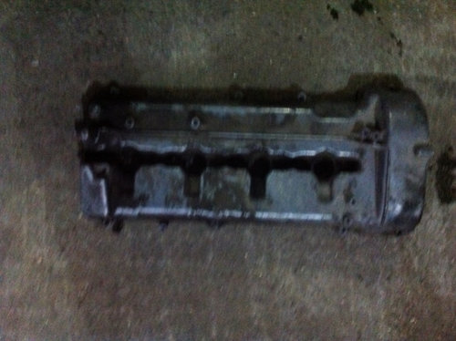 Capac culbutori stanga Mercedes-Benz M-Class W163 [1997 - 2001] Crossover 5-usi (W163) V8 4.0 CDI
