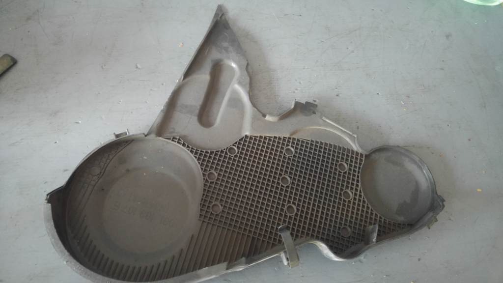 Capac distributie 2.0 tdi cba audi a3 8p vw golf 6 04l109107c