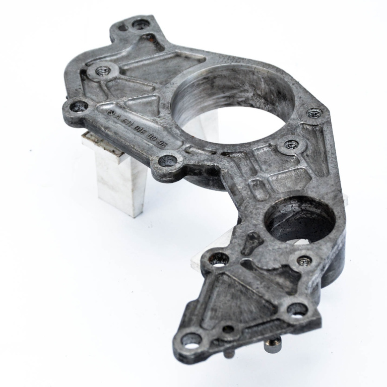 Capac Distributie Mercedes-Benz ML / M-CLASS (W163) 1997 - 2005 Motorina A6110160006