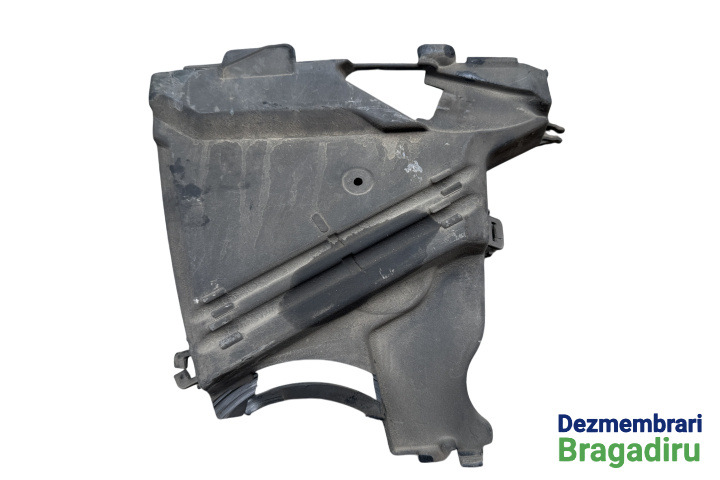 Capac distributie mijloc Cod: 8200102678 8200102678 Renault Megane 2 [facelift] [2006 - 2012] Hatchback 5-usi 1.5 dCi MT (86 hp)