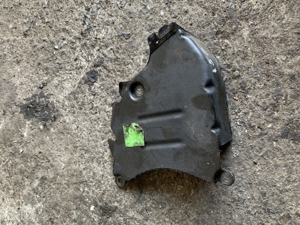 Capac distributie mijloc Volkswagen Jetta 5 [2005 - 2011] Sedan 4-usi 2.0 TDI MT (140 hp) (1K2)