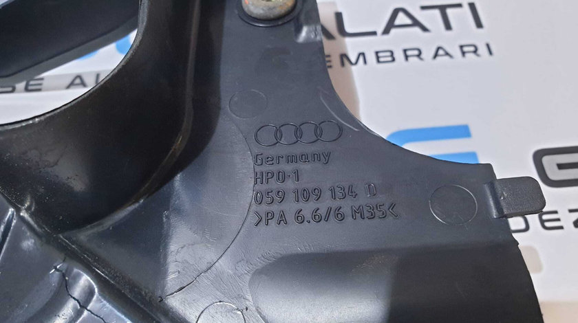 Capac Dreapta Interior Distributie Motor Audi A4 B6 2.5 AKE AYM BFC BAU BDH BCZ BDG 2001 - 2005 Cod 059109134D