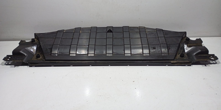 Capac etansare inferior intercooler Nissan Navara D23 [facelift] [2019 - 2024]