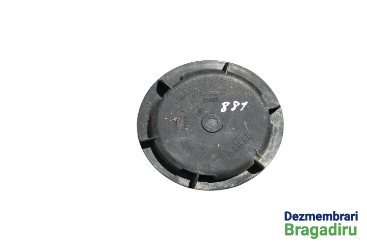 Capac far dreapta Cod: 89001811 89001811 Renault Laguna 2 [2001 - 2005] Grandtour wagon 1.9 DCi MT (120 hp) Cod motor F9Q-C7-50