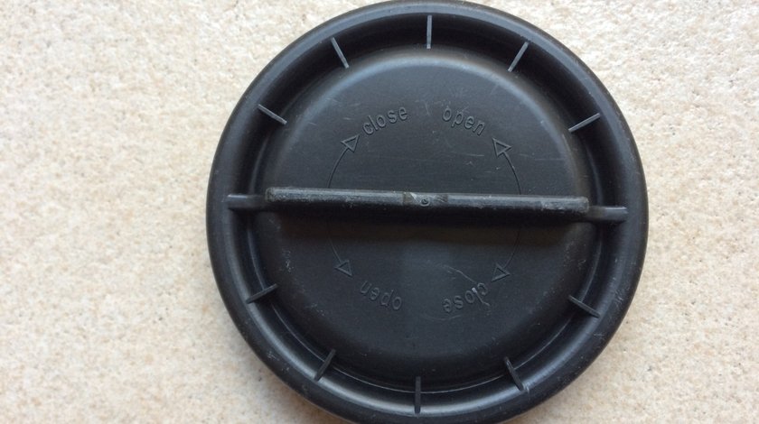 Capac Far - Mercedes C -klasse W204 , W246 , W221 1305219122 / 147354-00 / 1305219121