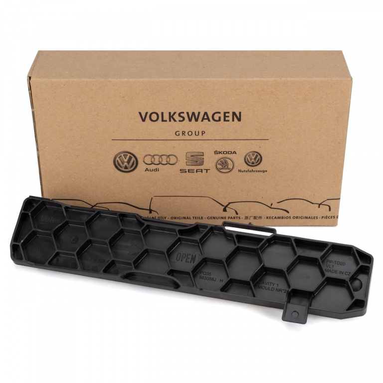 Capac Filtru Polen Oe Audi A3 8P1 2003-2007 1.6 FSI 1K0819422B