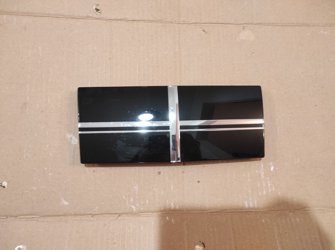 Capac grila distronic Mercedes S-class W223 (2021-2022) cod A2238880000