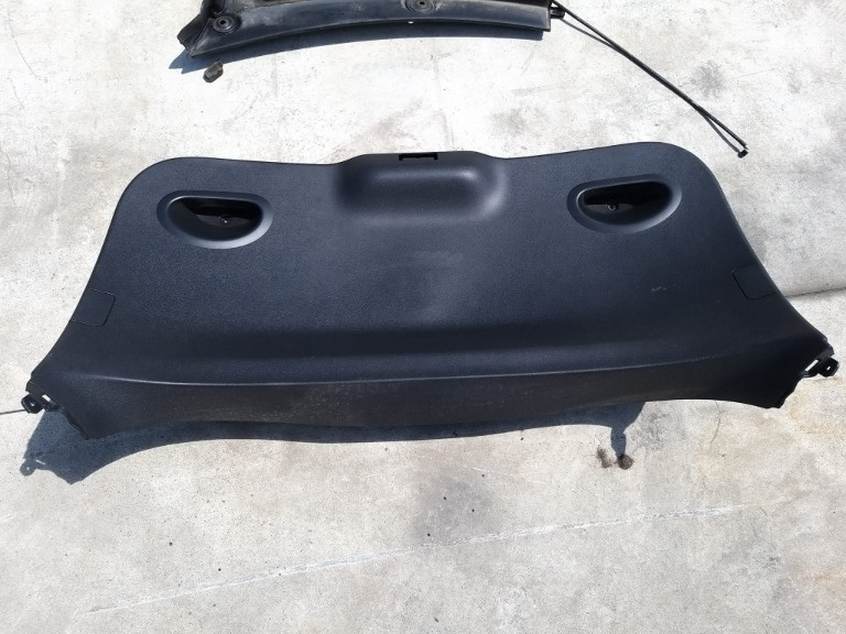 Capac haion renault megane 3 909020012r