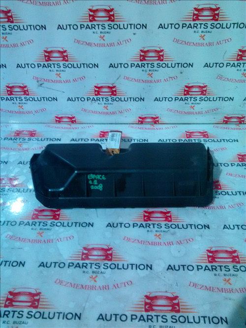 Capac injectoare RENAULT ESPACE 2.2 D an fab. 2008