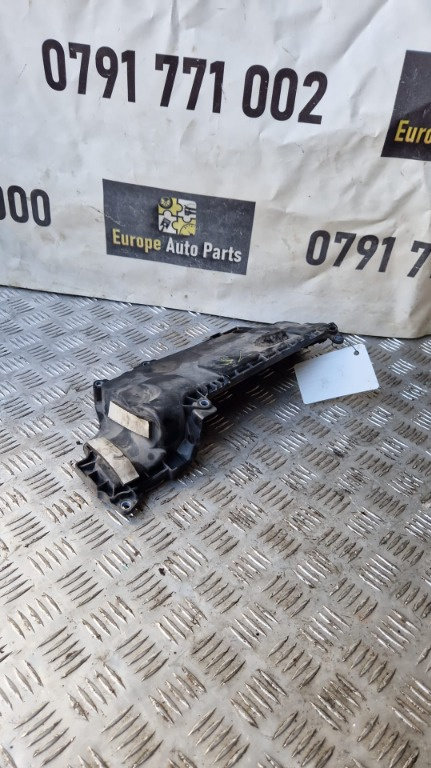 Capac injectoare Renault Trafic 2.0 DCI an 2010 cod 8200805844