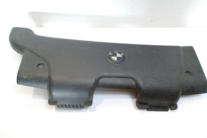 Capac intrare aer 13717790601 BMW Seria 1 E81/E82/E87/E88 [facelift] [2007 - 2012]