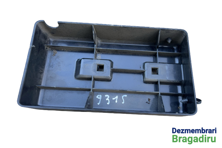 Capac lampa stop stanga Dacia Super nova [2000 - 2003] liftback 1.4 MPI MT (75 hp) Cod motor: E7J-A2