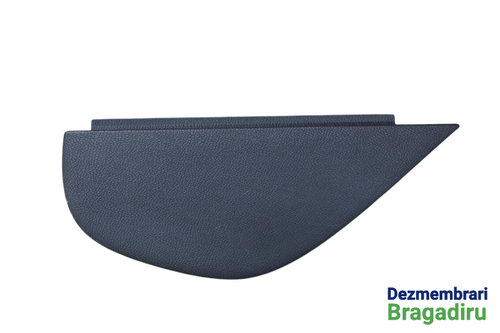 Capac lateral bord dreapta Cod: 1K0858248A 1K0858248A Volkswagen VW Golf 5 [2003 - 2009] Hatchback 3...
