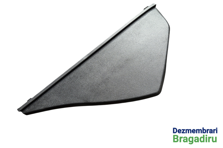 Capac lateral bord stanga Cod: 84765-C8000 84765-C8000 Hyundai i20 2 (GB) [2014 - 2020] Hatchback - 5 usi 1.2 MT (84 hp) Cod motor: G4LA-6